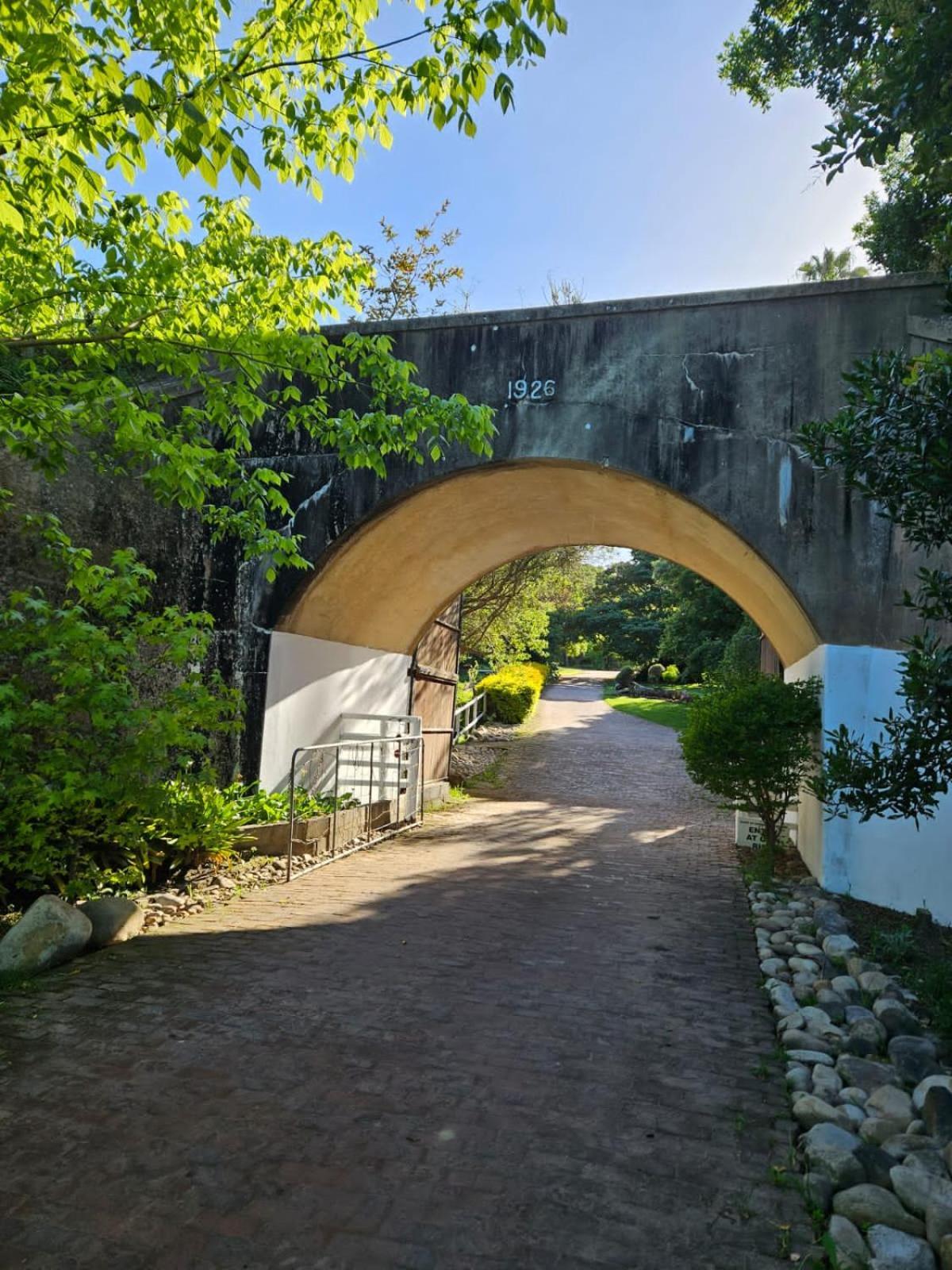 The Riverdeck Accommodation And Backpackers นิสนา ภายนอก รูปภาพ