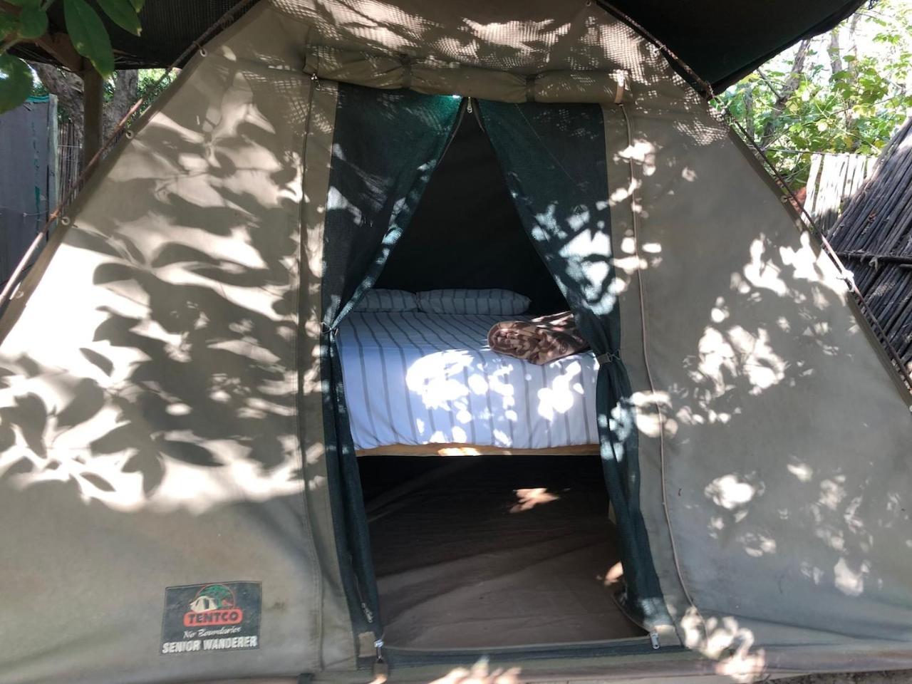The Riverdeck Accommodation And Backpackers นิสนา ภายนอก รูปภาพ