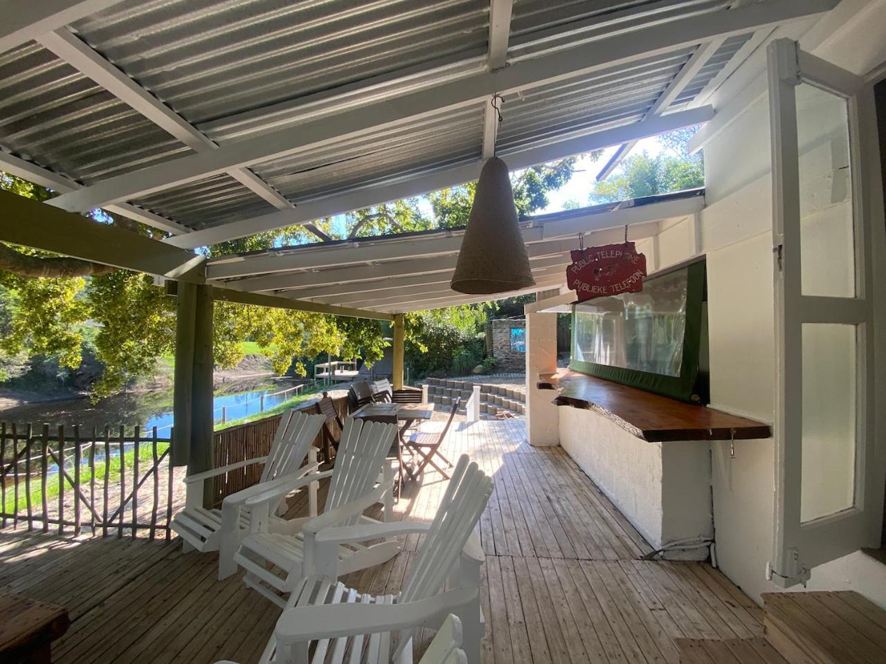 The Riverdeck Accommodation And Backpackers นิสนา ห้อง รูปภาพ